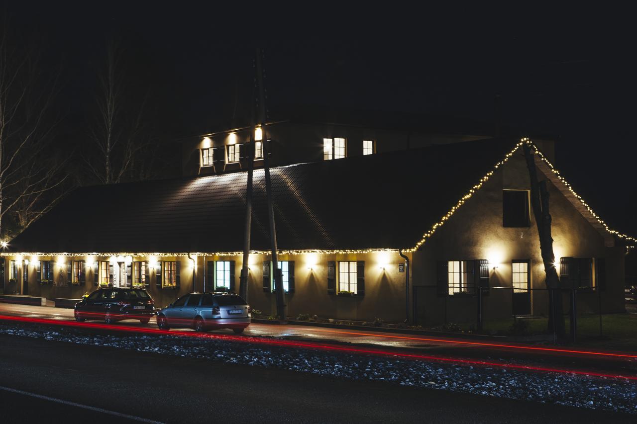 Plavas Hotel Ainazi Exterior photo